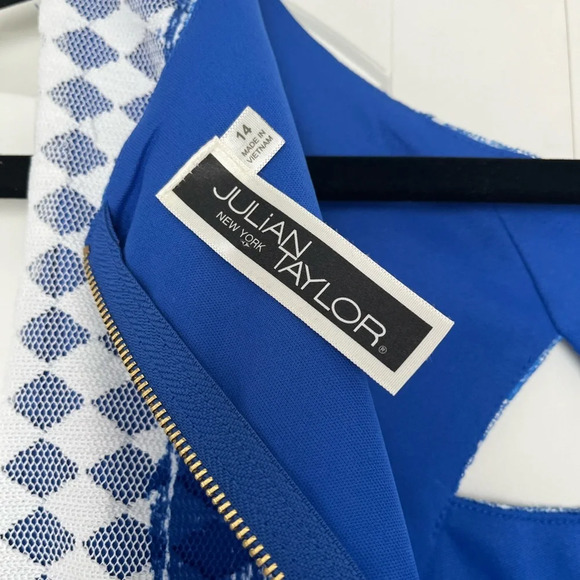 Julian Taylor Blue, Green and White Mesh Dress Size 14‎ - Picture 4 of 4